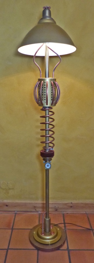 Steampunk Lamp 52_0464_900.jpg